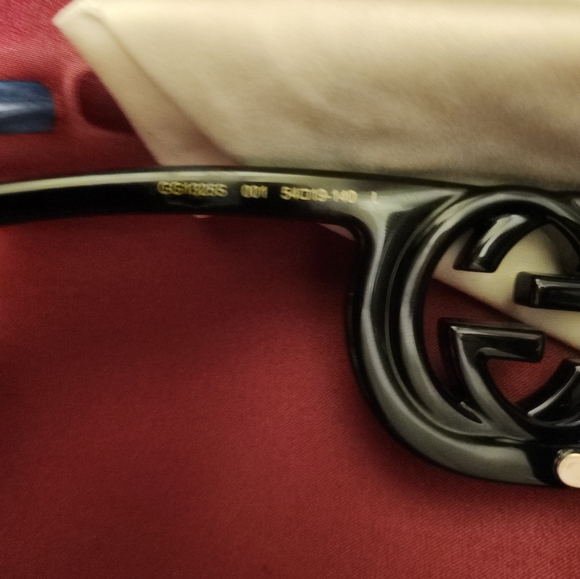 TRADE - Picture 4 of 8